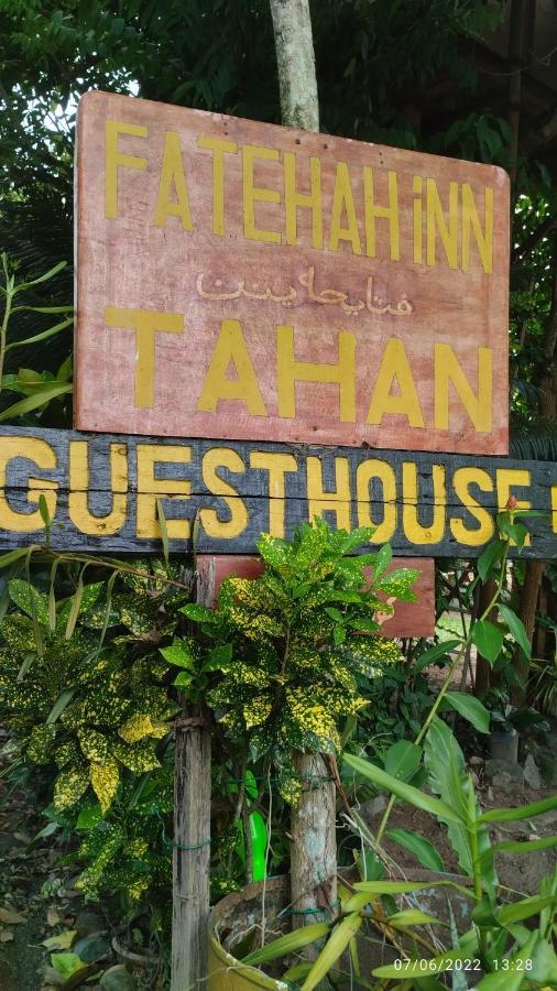 Tahan Guest House Kuala Tahan Eksteriør billede